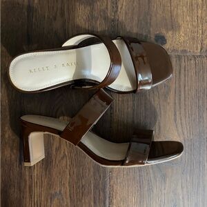 Kelly & Katie Carbren Sandal